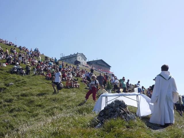 Schafbergmesse mit Weihe des neuen Gipfelkreuzes