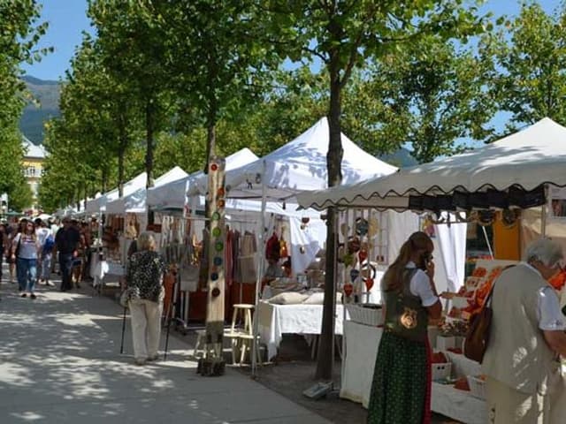 Kunsthandwerksmarkt auf der Esplanade
