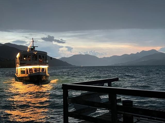 Sonnenfinsternisfahrt der Attersee Schifffahrt