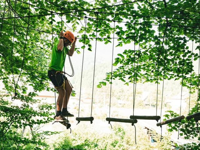 Action im Seilpark