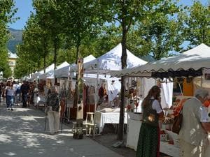 Kunsthandwerksmarkt auf der Esplanade