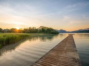 Pilatesflows Sunrise & free tea bar at Fuschlsee